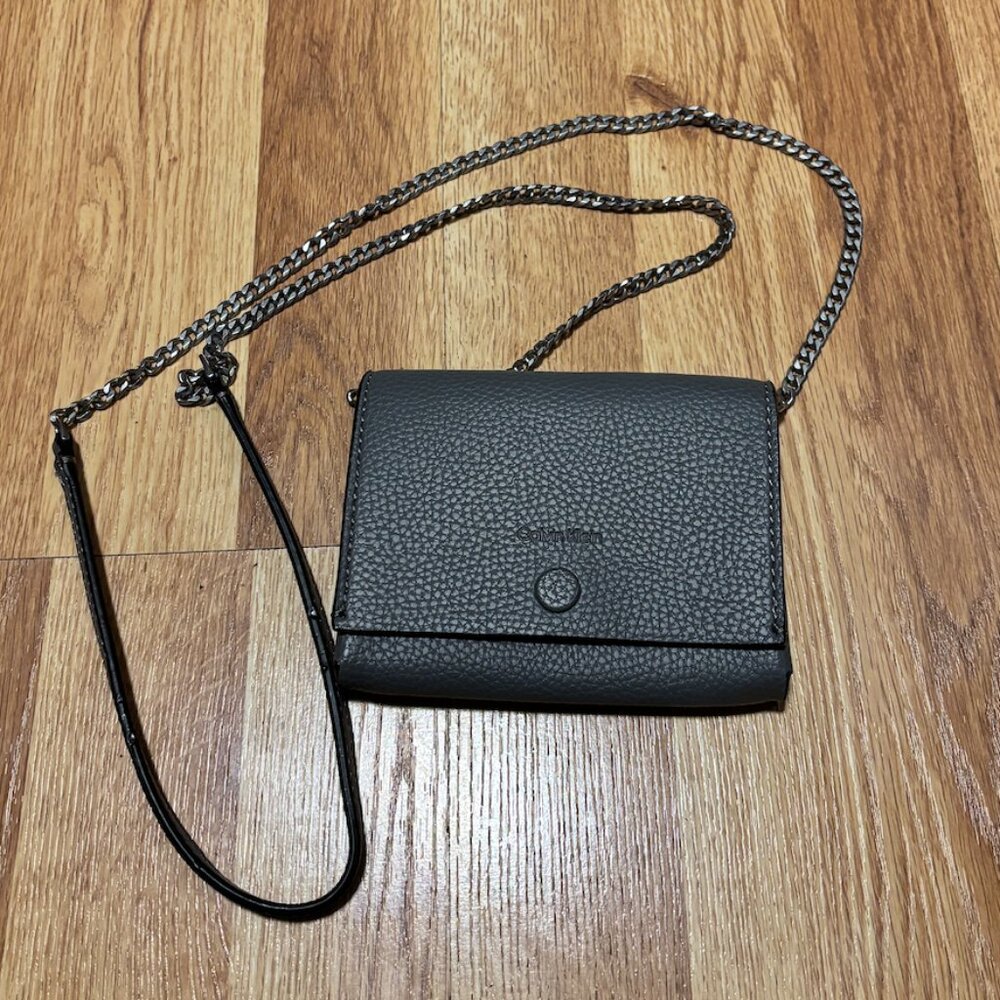 Calvin Klein mini card holder wallet chain crossbody